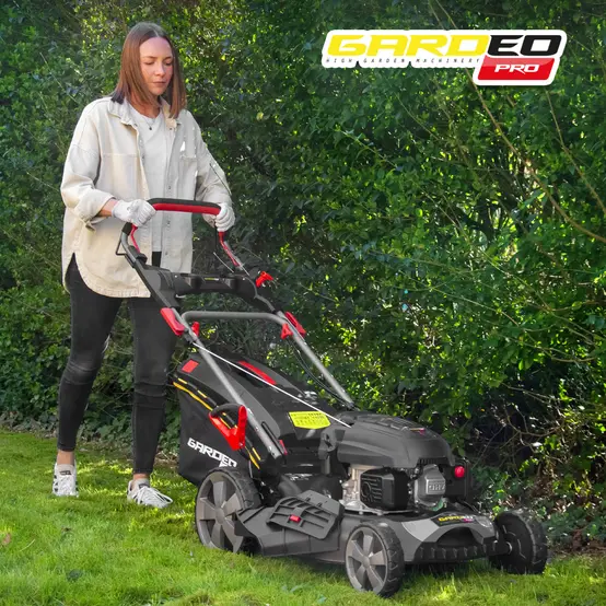 Rasaerba semovente a benzina, motore da 170,1 cc, larghezza di taglio 50,8 cm, 2 lame mulching e scarico laterale – Gardeo Pro